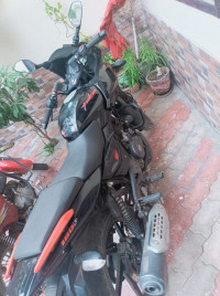 Bajaj Pulsar 180F Neon BS6