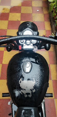 Black Royal Enfield Classic 350