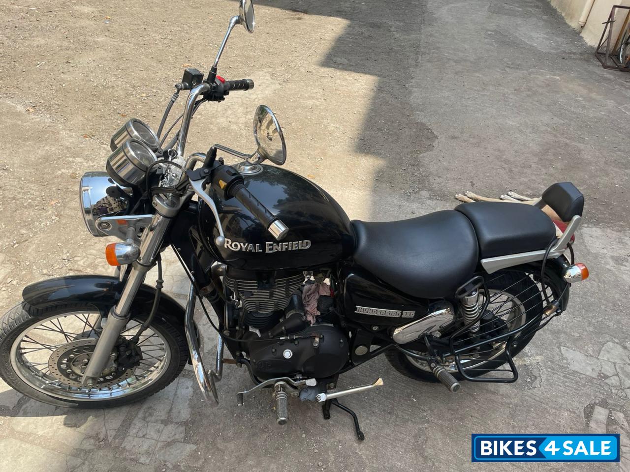 Royal Enfield Thunderbird 350