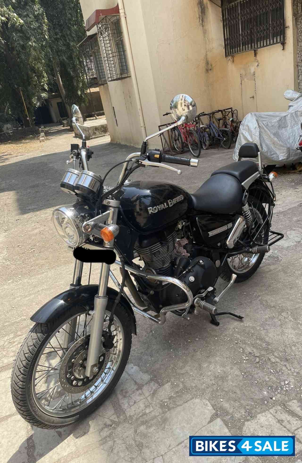 Royal Enfield Thunderbird 350 Royal Enfield Thunderbird 350