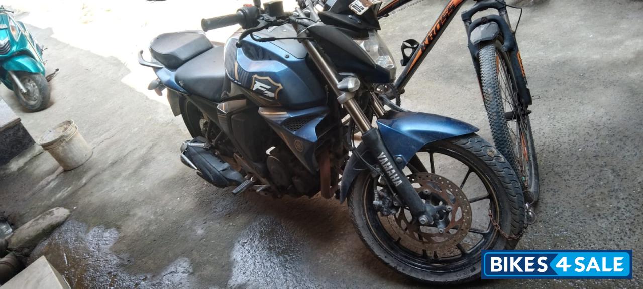 Yamaha FZ-S