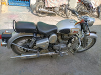 Silver Royal Enfield Classic 350