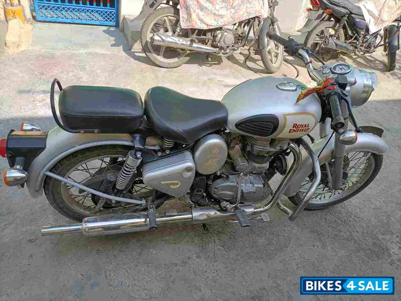 Silver Royal Enfield Classic 350