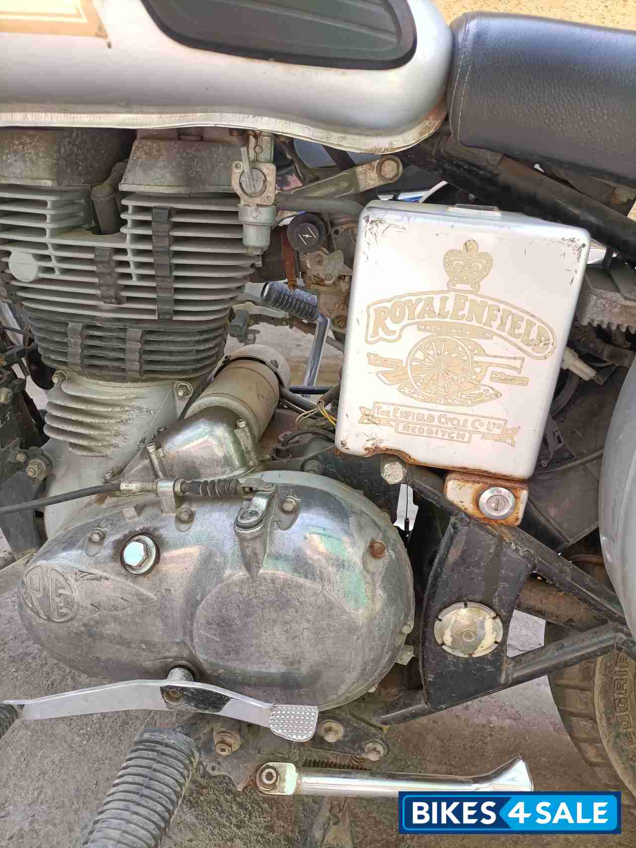 Silver Royal Enfield Classic 350