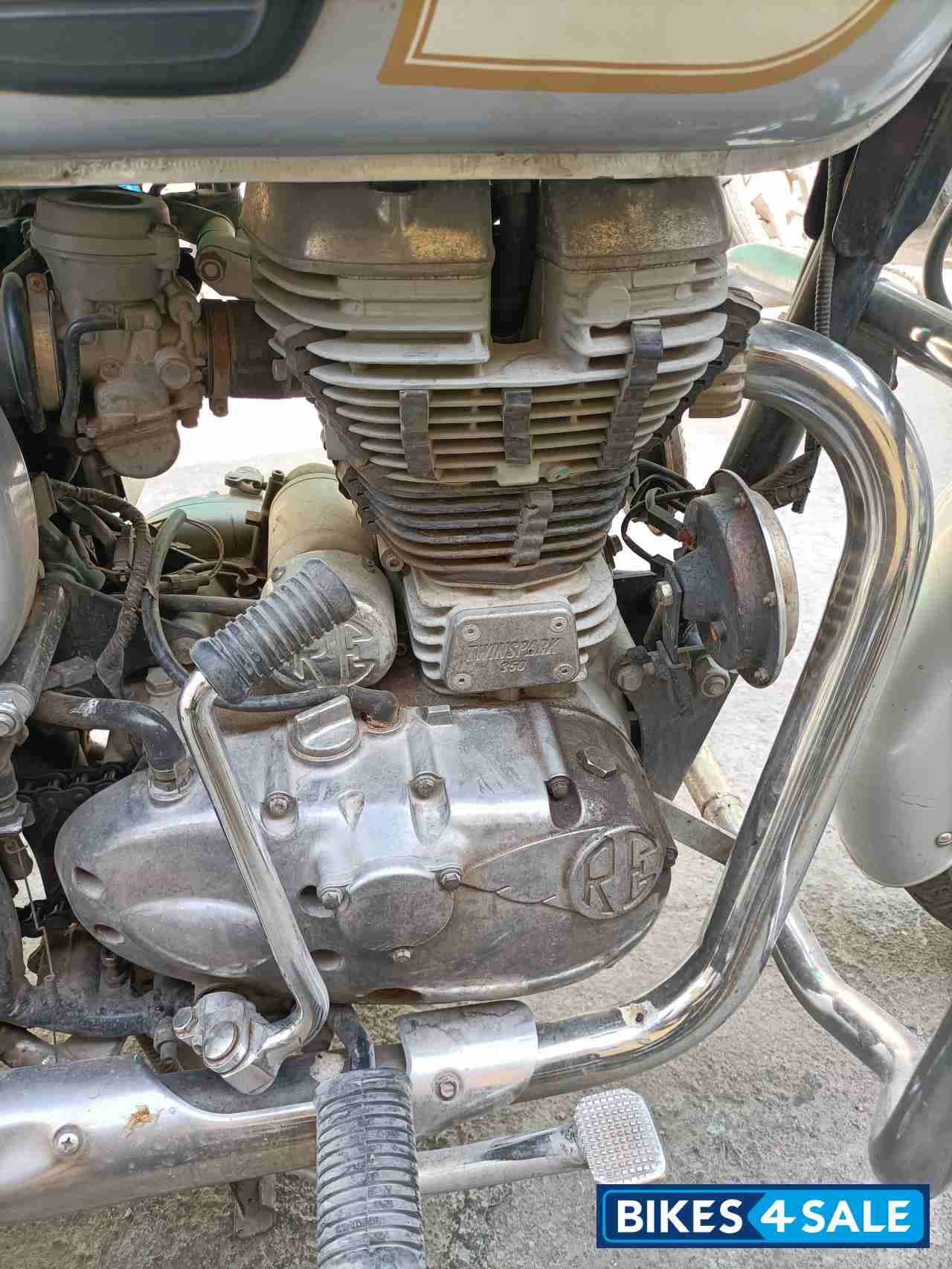 Silver Royal Enfield Classic 350