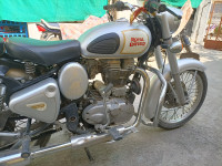 Silver Royal Enfield Classic 350