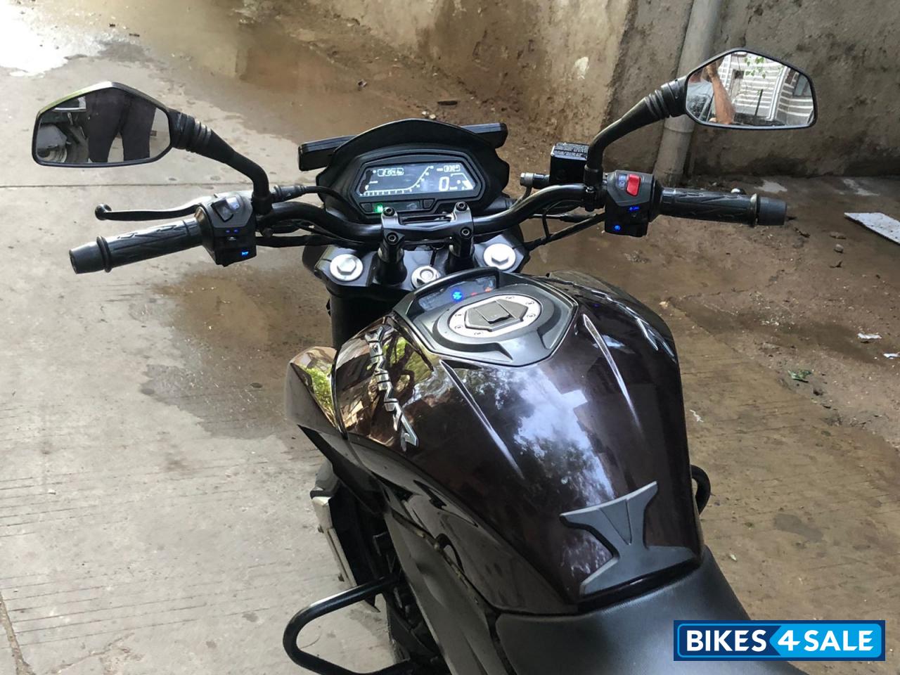 Browen Bajaj Dominar 400 Disc