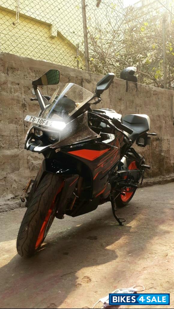 Dark Glavano KTM RC 200 2020