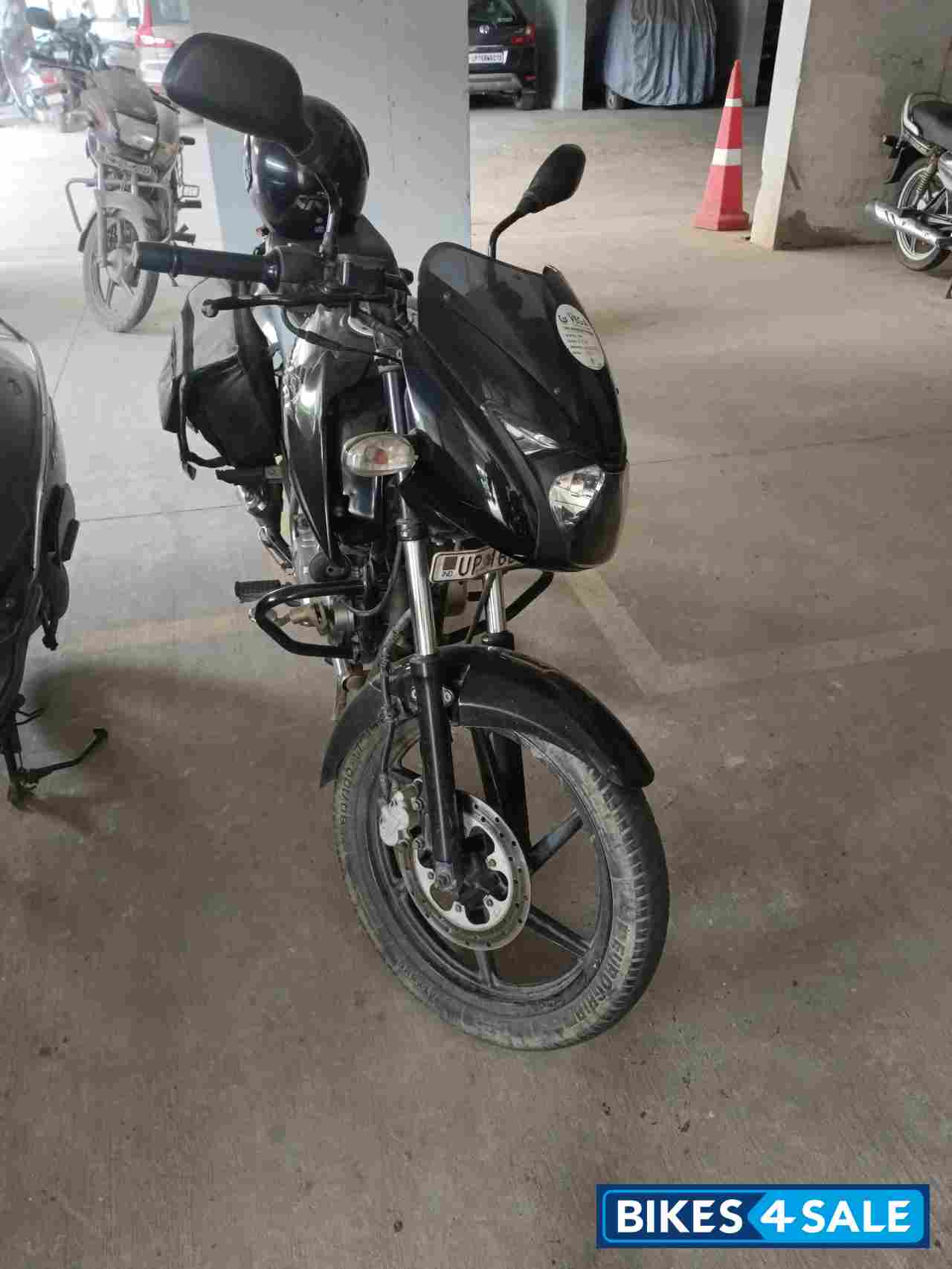 Black Bajaj Pulsar 150 DTSi