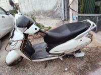 White Honda Activa 125