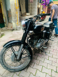 Royal Enfield Bullet Standard 350  Model