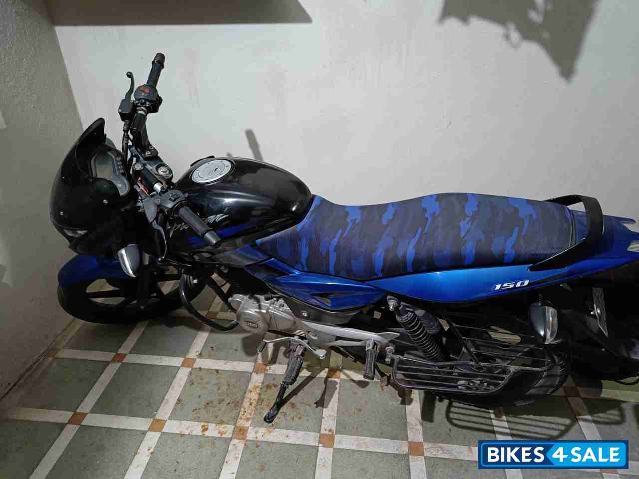 Black & Blue Bajaj Pulsar 150 DTSi