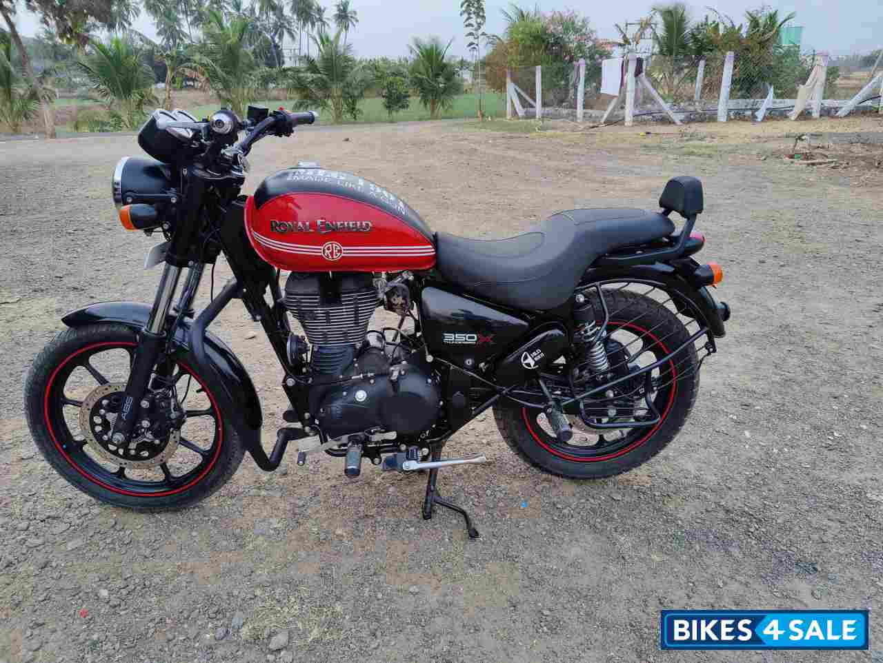 Red Royal Enfield Thunderbird X 350