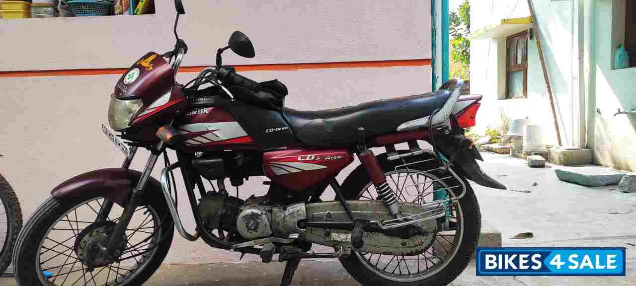 Maroon Hero CD Deluxe