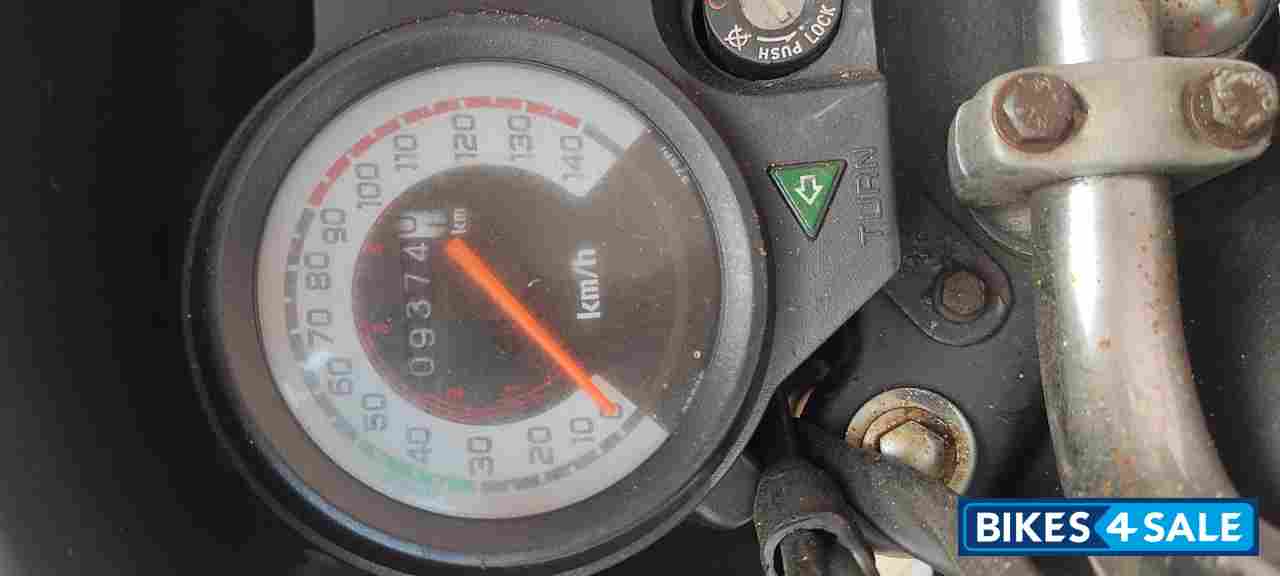 Maroon Hero CD Deluxe