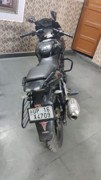 Bajaj Pulsar 220F