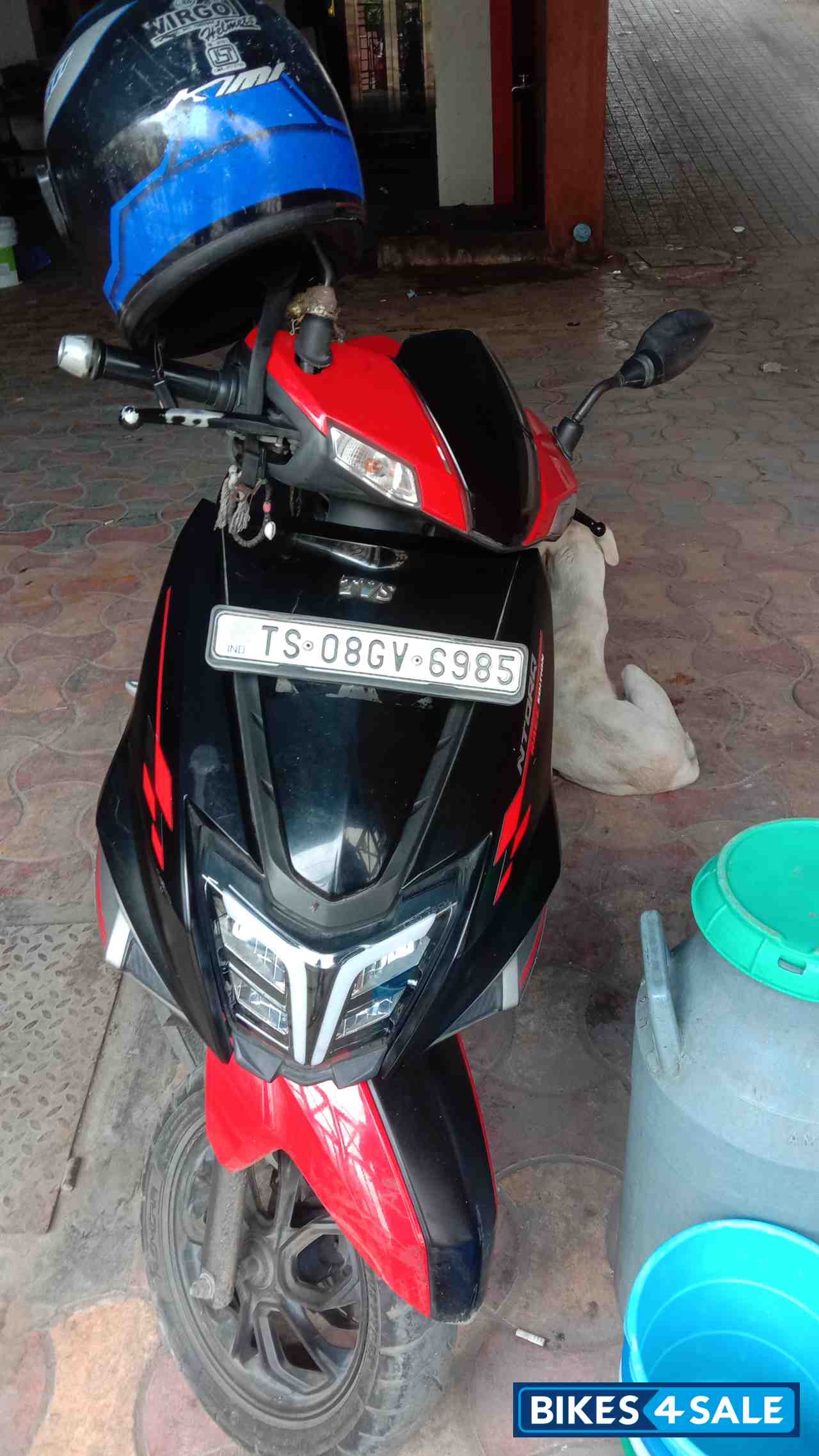 Red And Black TVS NTORQ 125 Race Edition