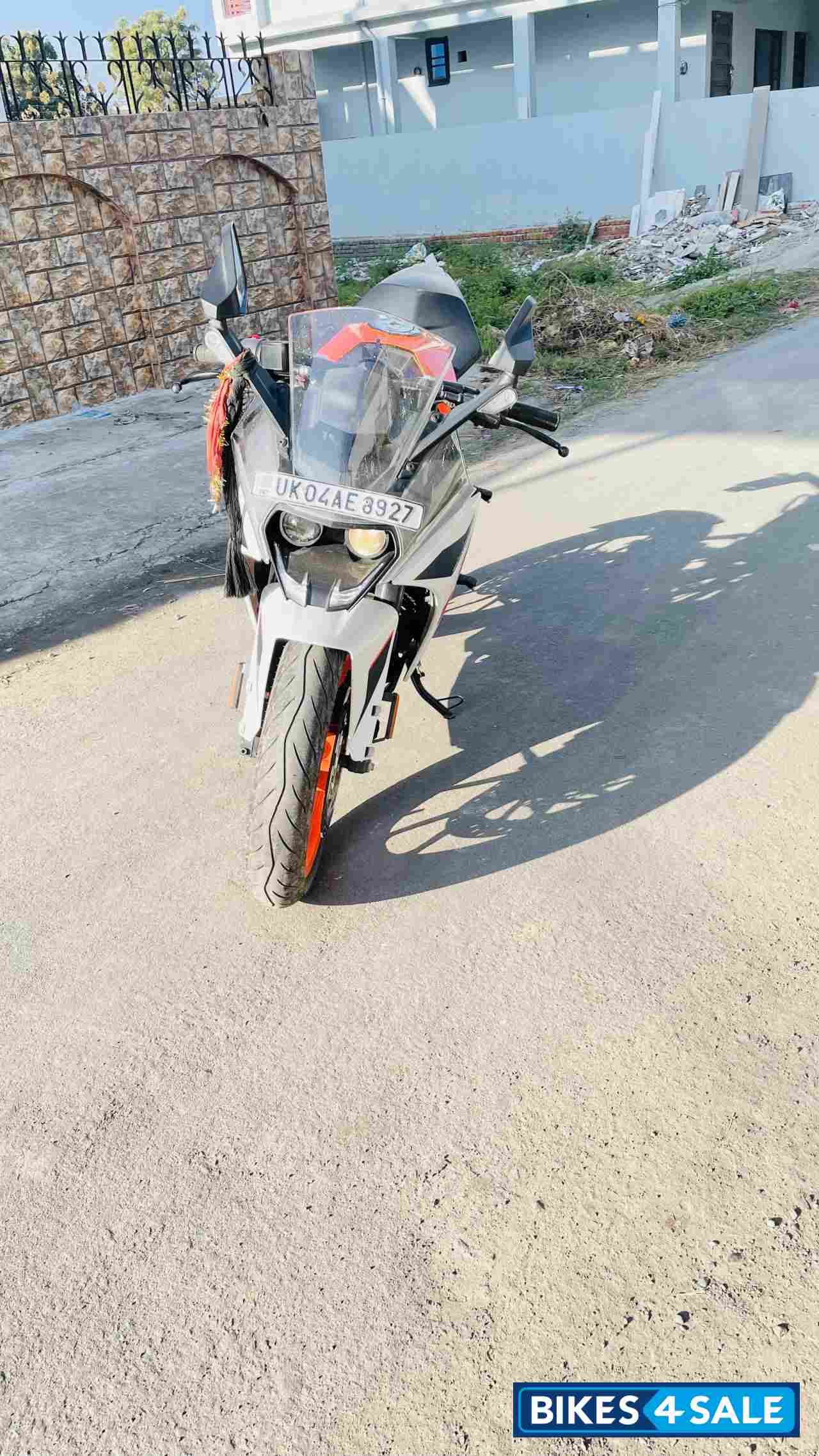 Orange KTM RC 125