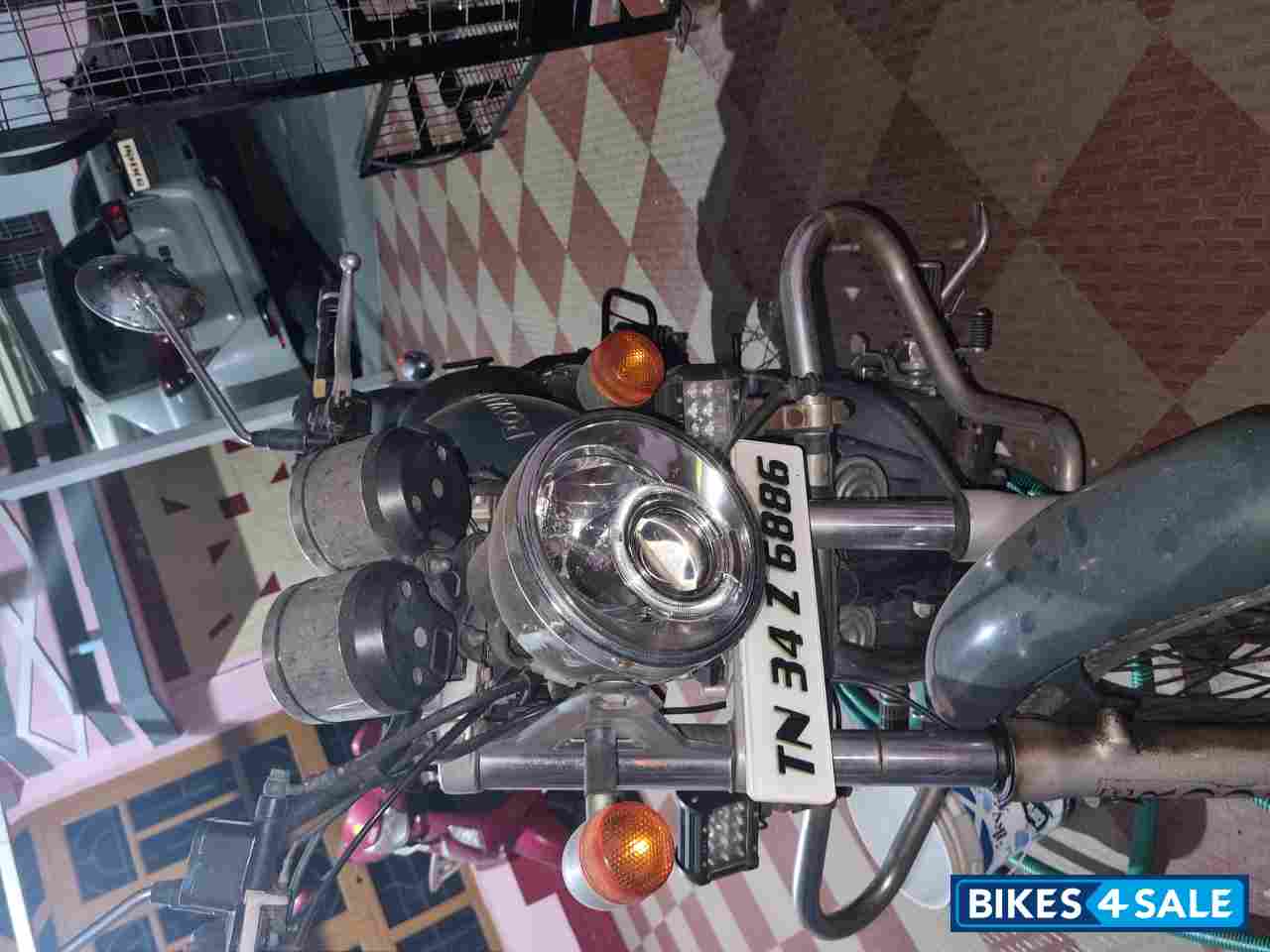 Asphalt Royal Enfield Thunderbird 350 Asphalt Royal Enfield Thunderbird 350