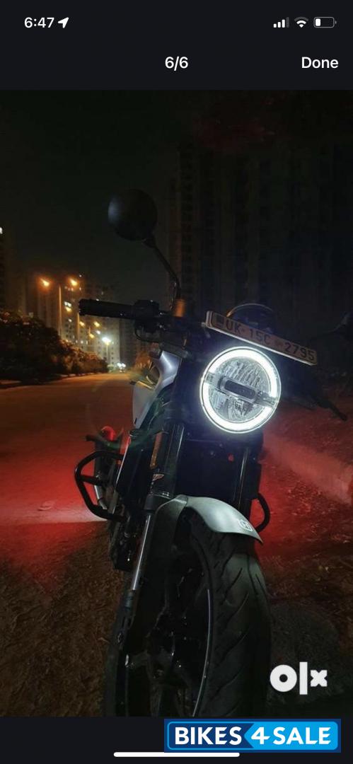 Silver Husqvarna Vitpilen 250 2020