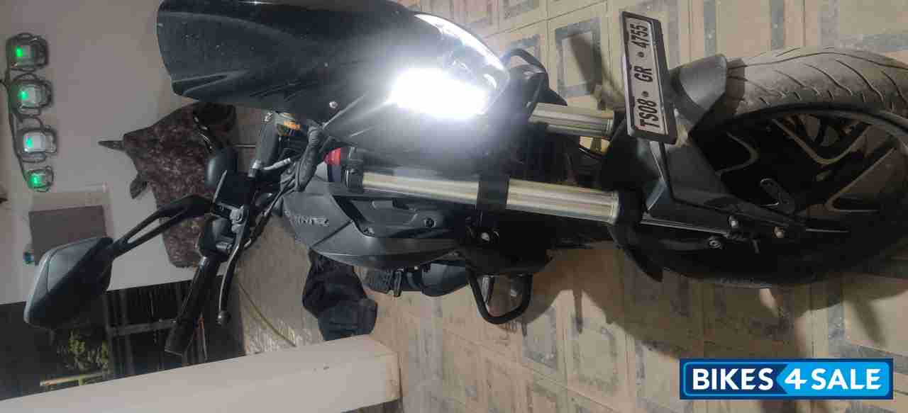 Bajaj Dominar 2019 UG 400