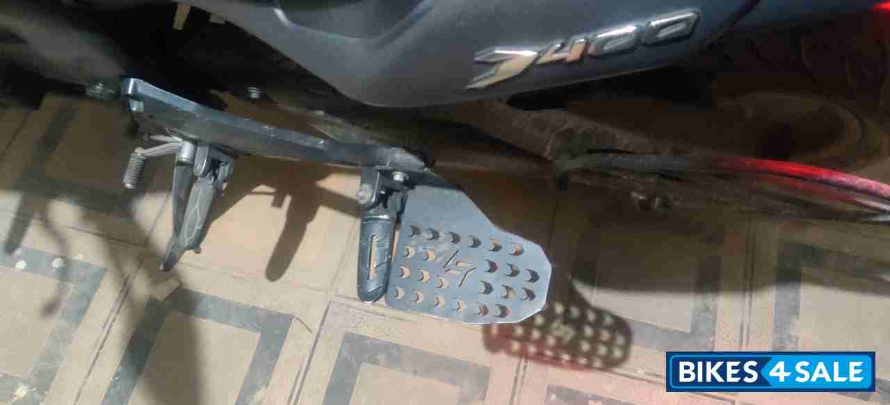 Bajaj Dominar 2019 UG 400