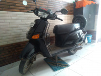 Black Honda Eterno
