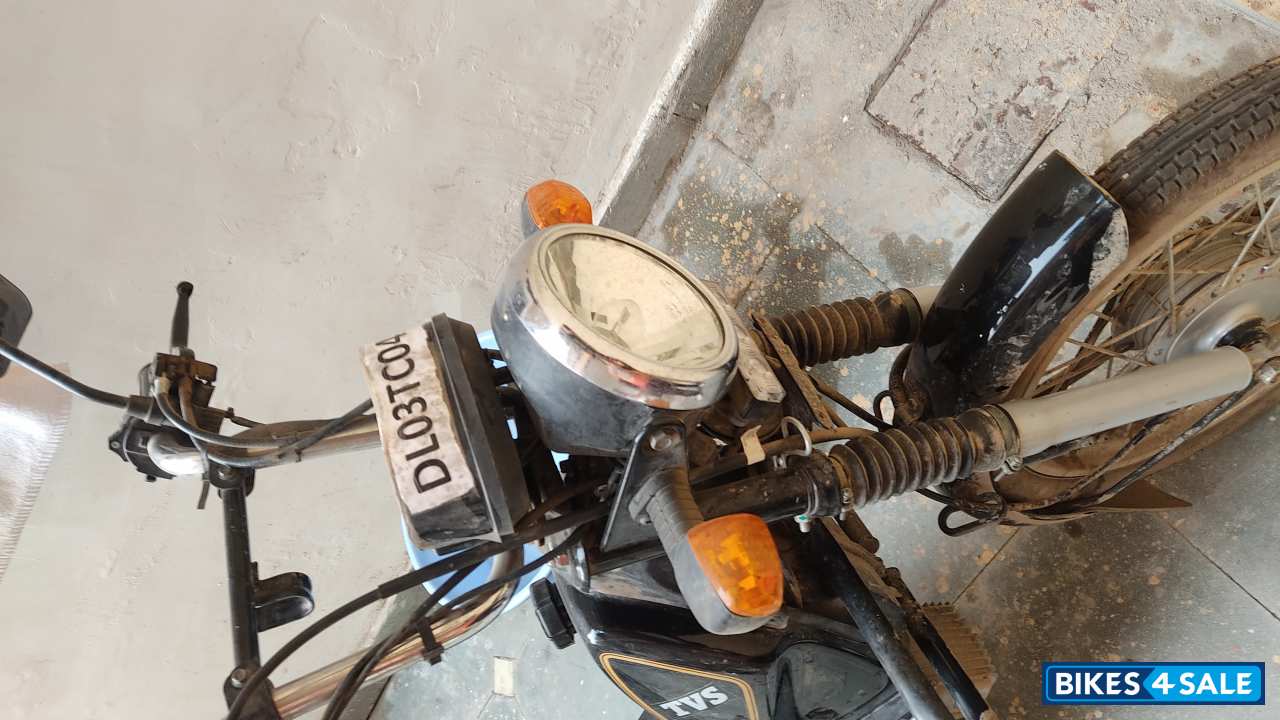 Black TVS XL 100 Heavy Duty