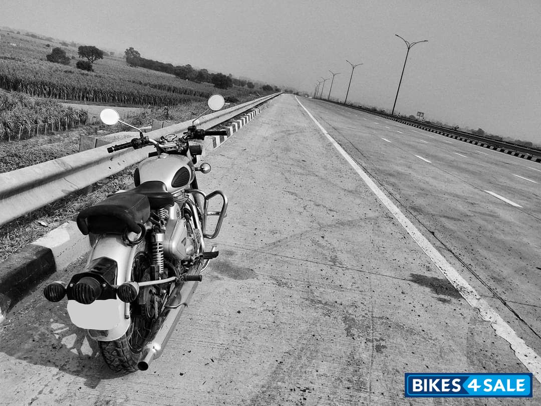 Royal Enfield Classic 350