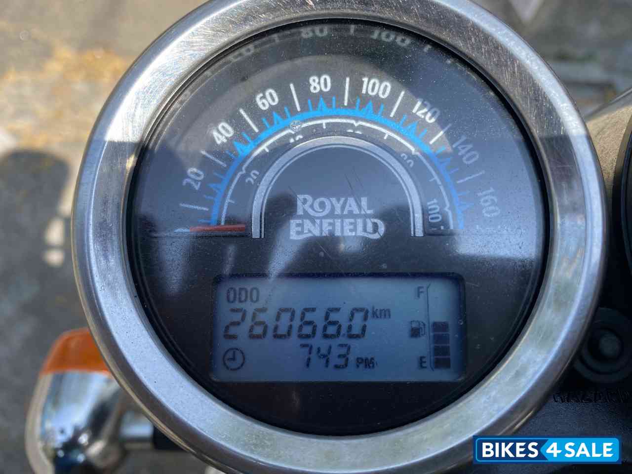 Green Royal Enfield Thunderbird 350