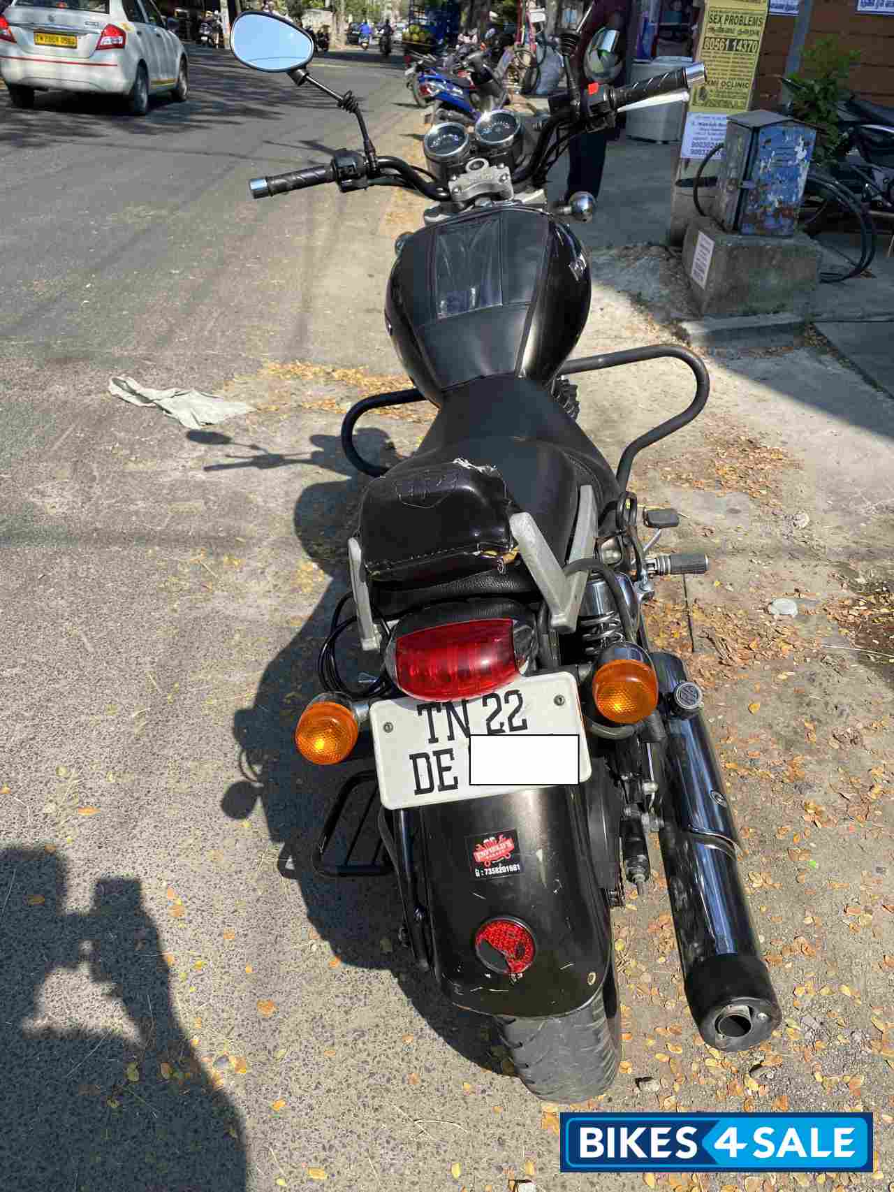 Green Royal Enfield Thunderbird 350