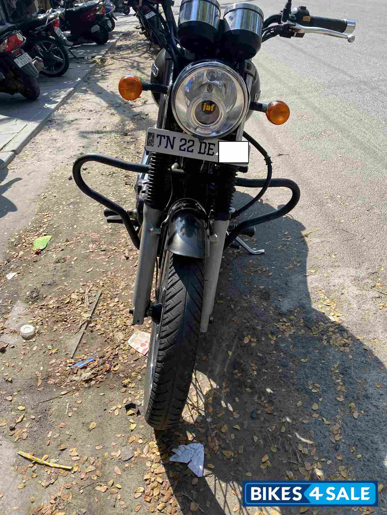 Green Royal Enfield Thunderbird 350