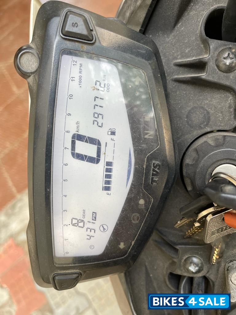 TVS Apache RTR 200 Fi 4V