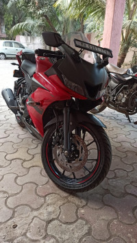 Yamaha YZF R15 V3
