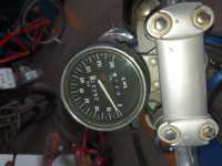 Blue Bajaj Avenger 220 DTS-i