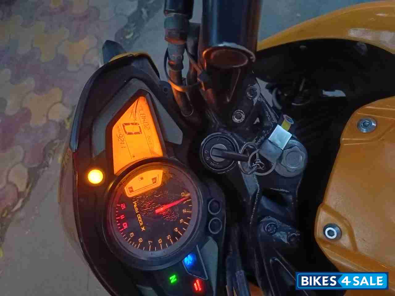 Bajaj Pulsar 200 NS Bajaj Pulsar 200 NS