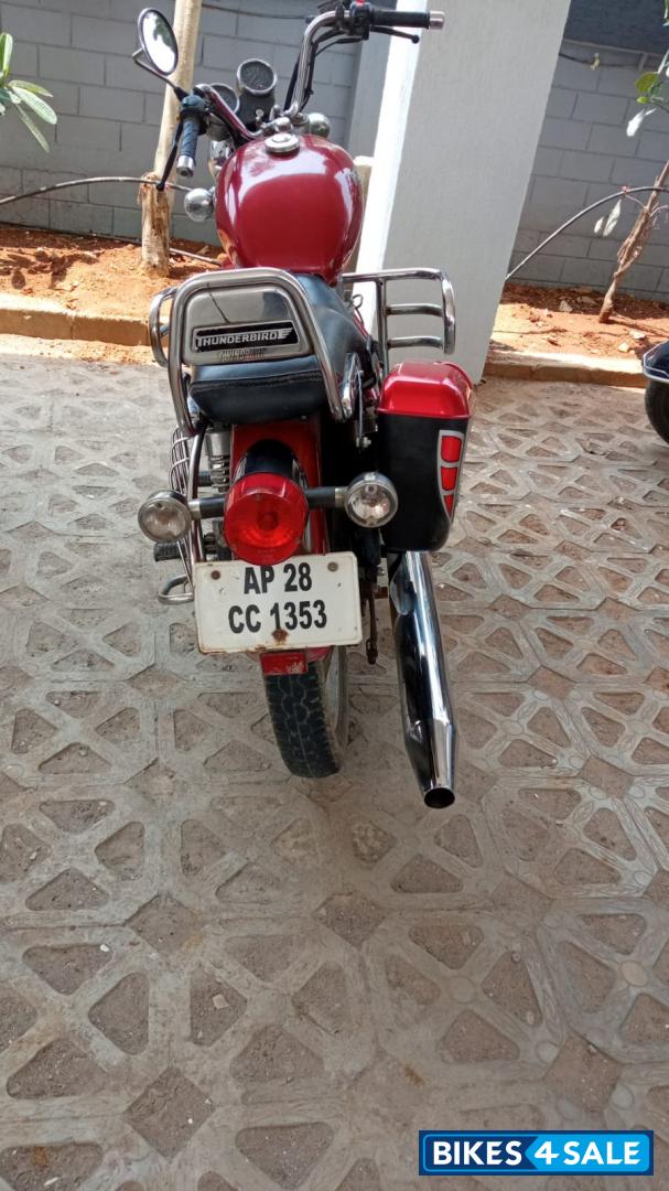 Red Royal Enfield Thunderbird 350