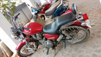 Red Royal Enfield Thunderbird 350