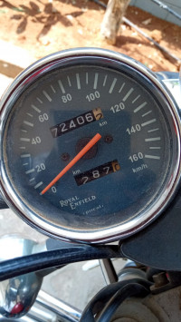 Red Royal Enfield Thunderbird 350