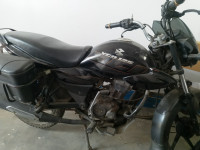 Black Bajaj XCD 125 DTS-Si