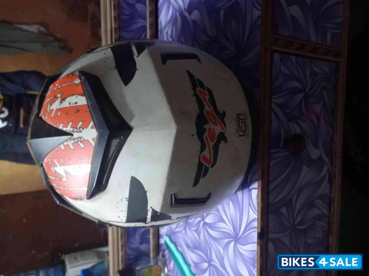 White Orange KTM RC 200