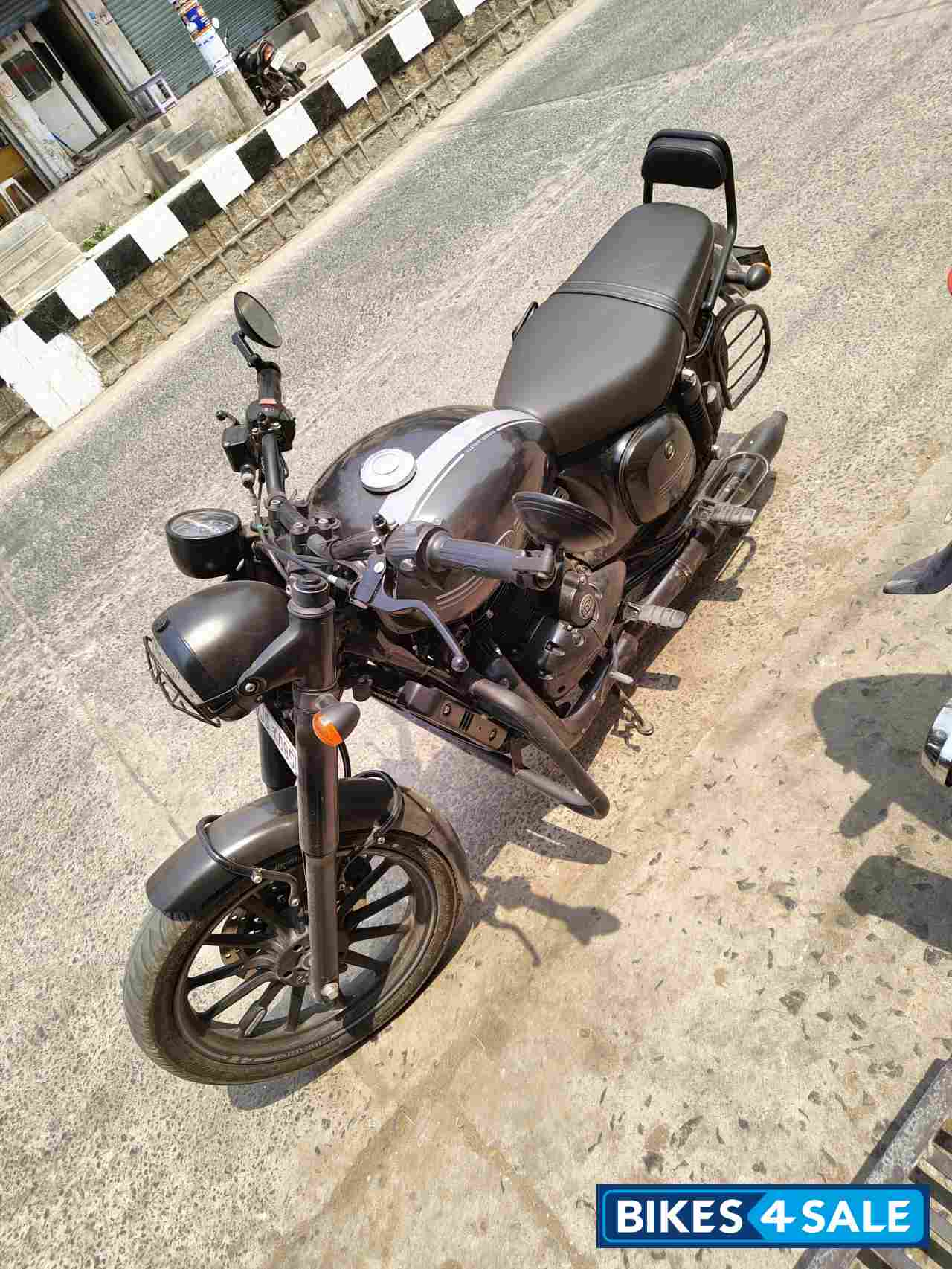 Matty Black Jawa 42 Dual Channel ABS AllStar Black