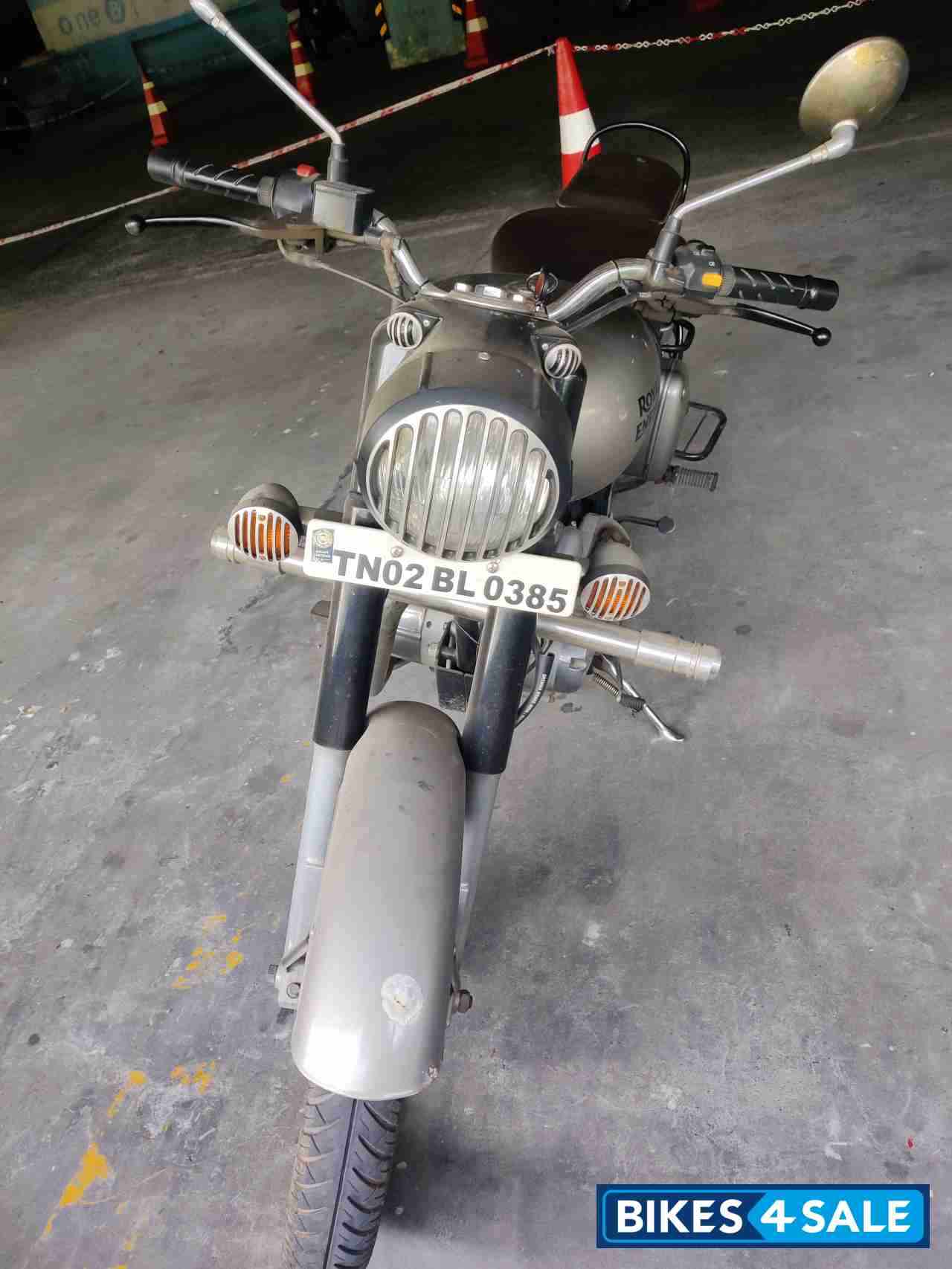Gun Metal Grey Royal Enfield Bullet 350 ES