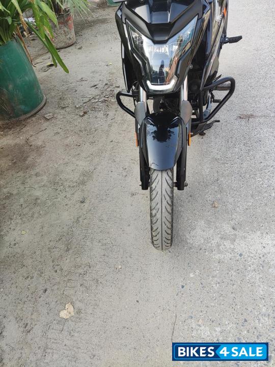 Black/orange Honda XBlade BS6 Black/orange Honda XBlade BS6