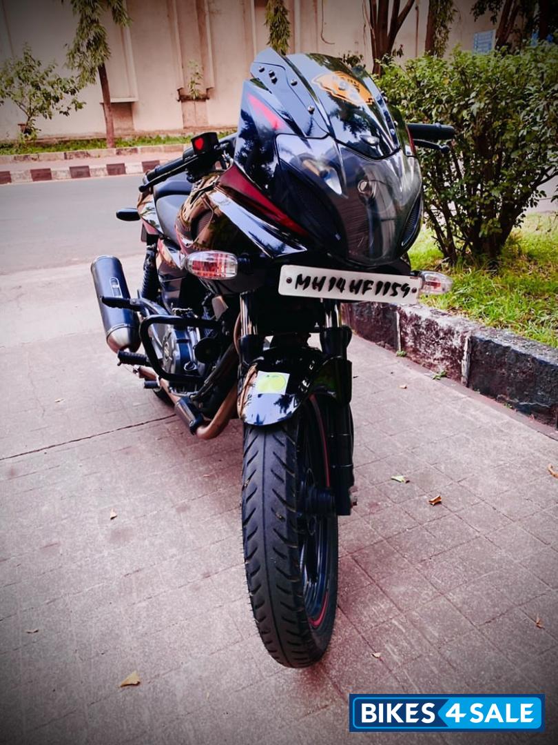 Bajaj Pulsar 220 DTSFi