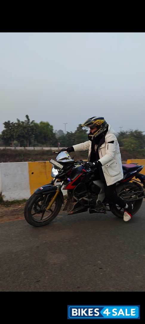Red Black TVS Apache RTR 160 4V