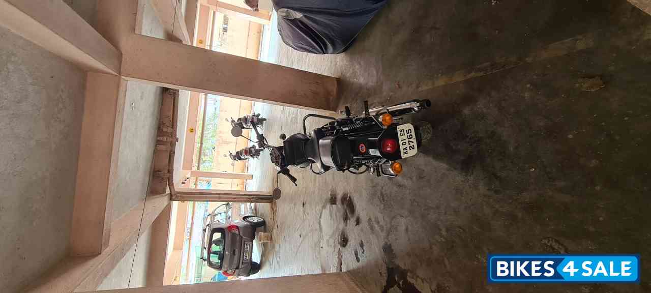 Royal Enfield Classic 350 Royal Enfield Classic 350