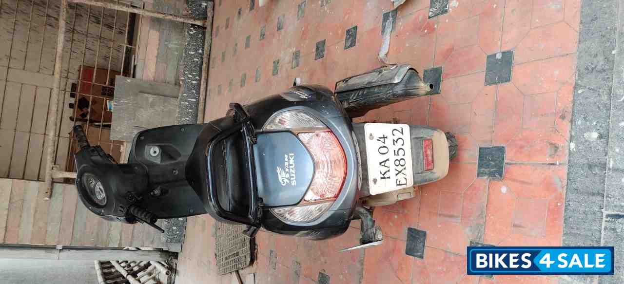 Greay Suzuki Access 125
