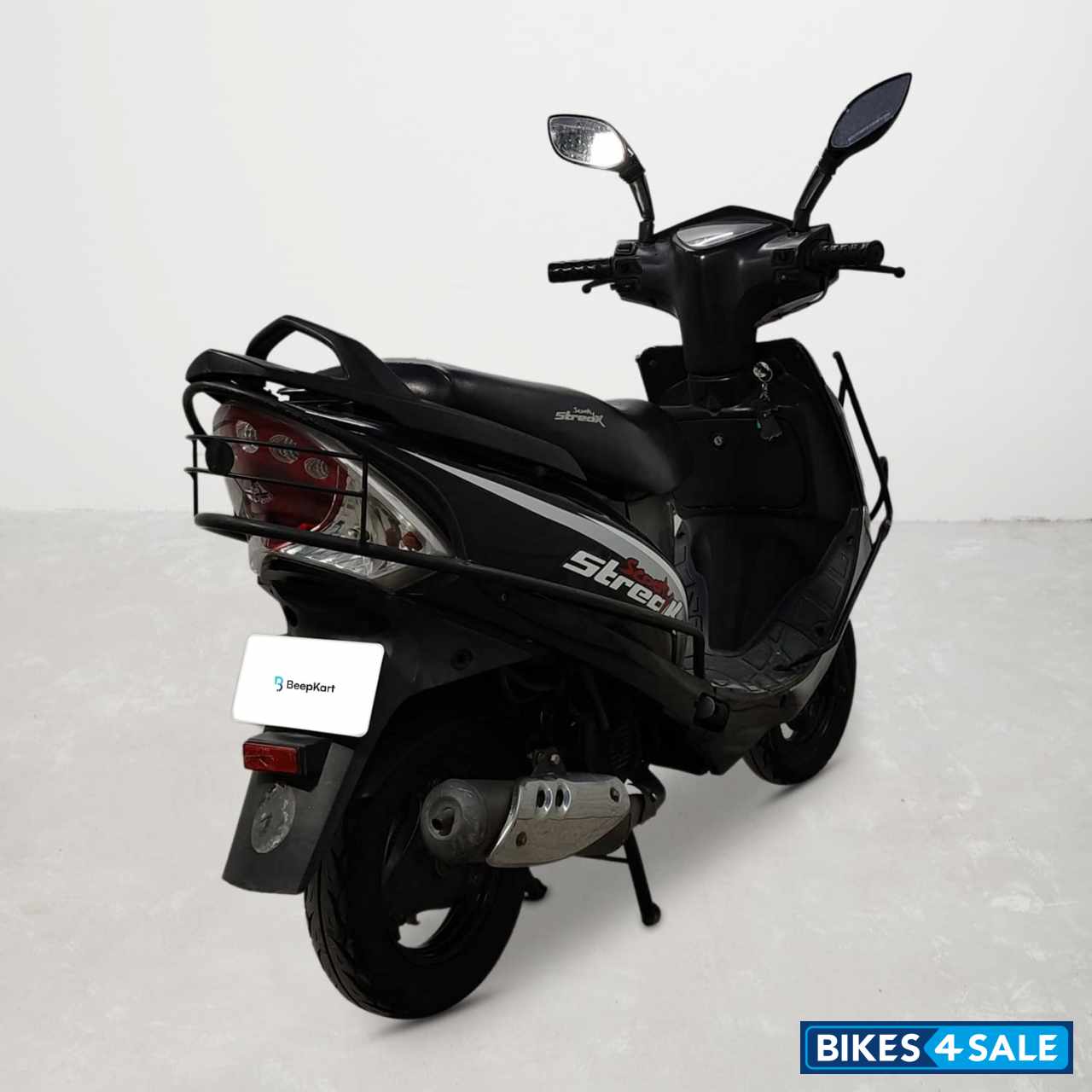 TVS Scooty Streak