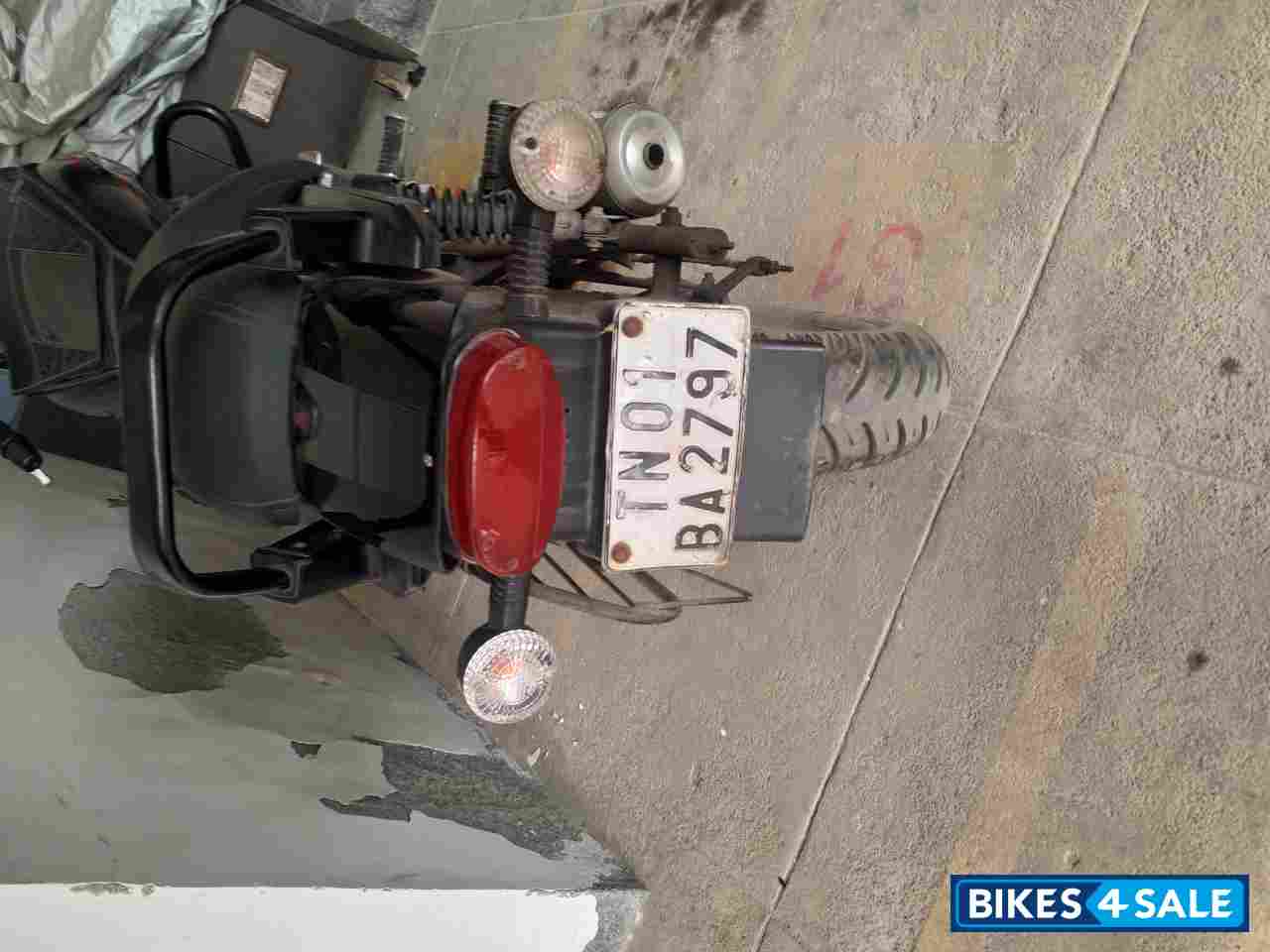 Bajaj Avenger Street 220